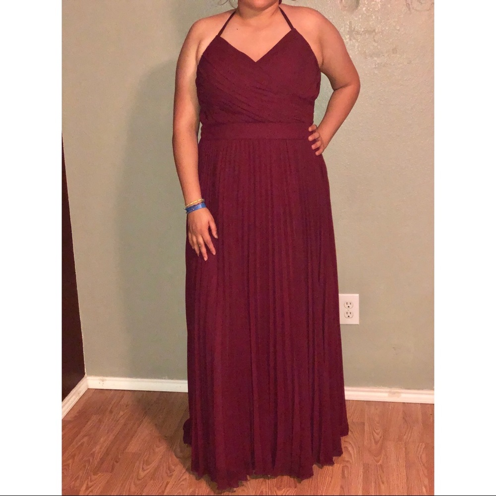 Bridesmaid Dress | Wine | Chiffon pleated dress